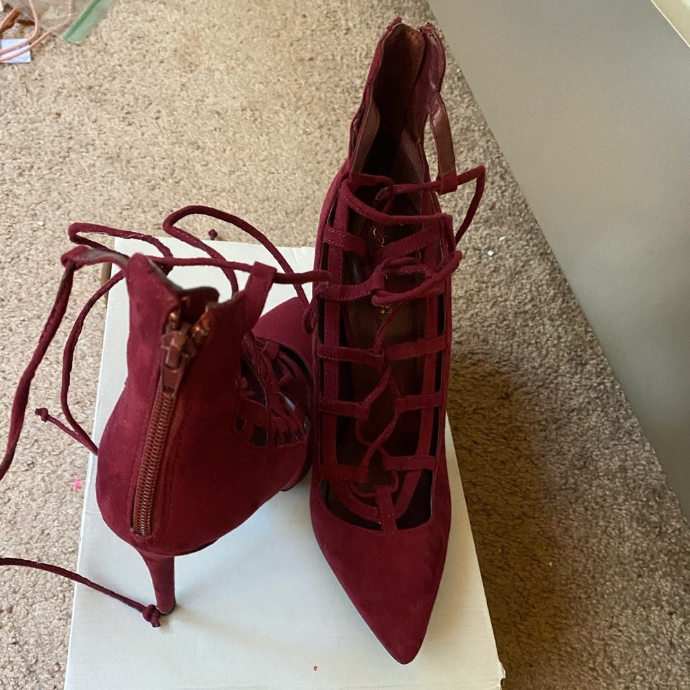Burgundy strappy heel